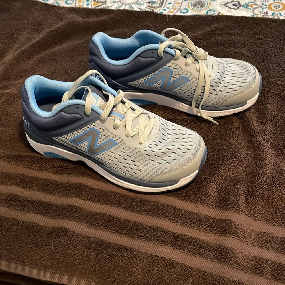 New Balance WW847V4, Sz 9, NWB